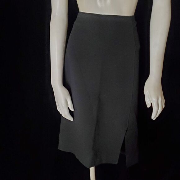 Rachel Roy Black Skirt (10) - Picture 2 of 5